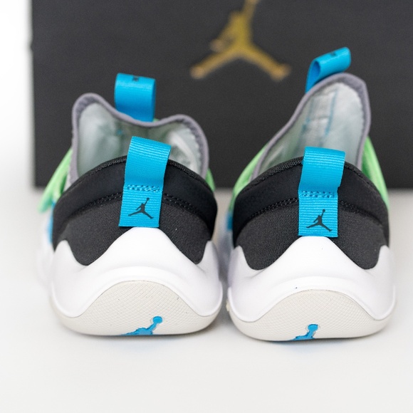 Jordan 23/7 'Photon Dust Anthracite' Little Kids' Shoes Size 2Y - Picture 4 of 6